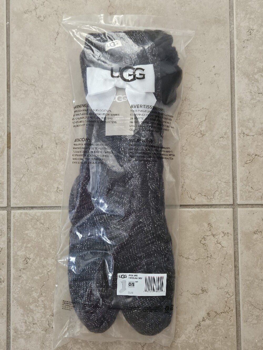 RARE NIP UGG COZY FLEECE LINED POM POM CHARCOAL GRAY GREY CABLE SOCKS